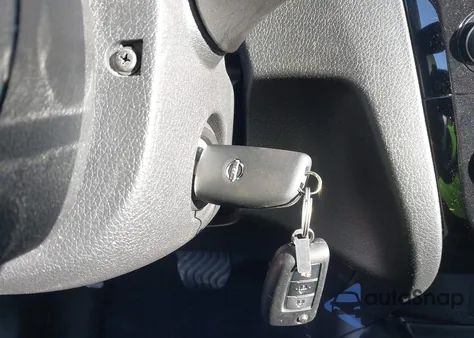 2018 Nissan Rogue S z USA, uszkodzony, nr VIN 5N1AT2MT4JC709621